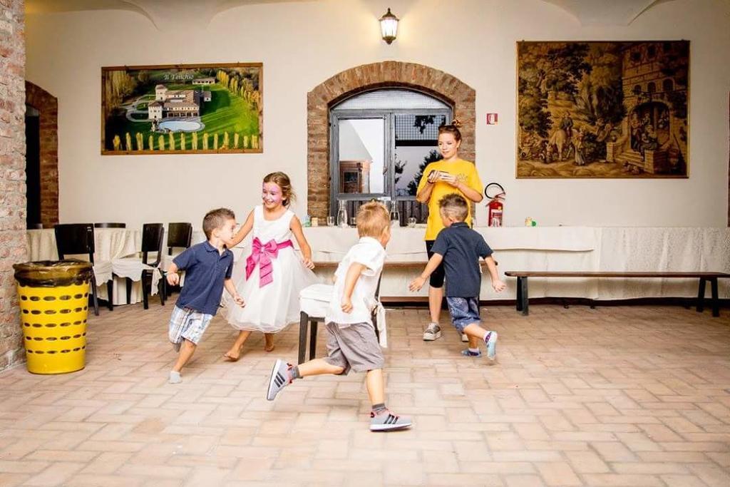 Tenuta Il Tenchio Hotel Lacchiarella Kültér fotó