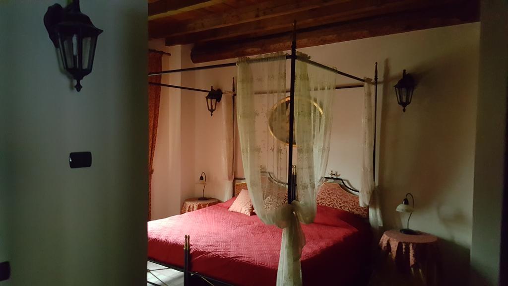 Tenuta Il Tenchio Hotel Lacchiarella Kültér fotó